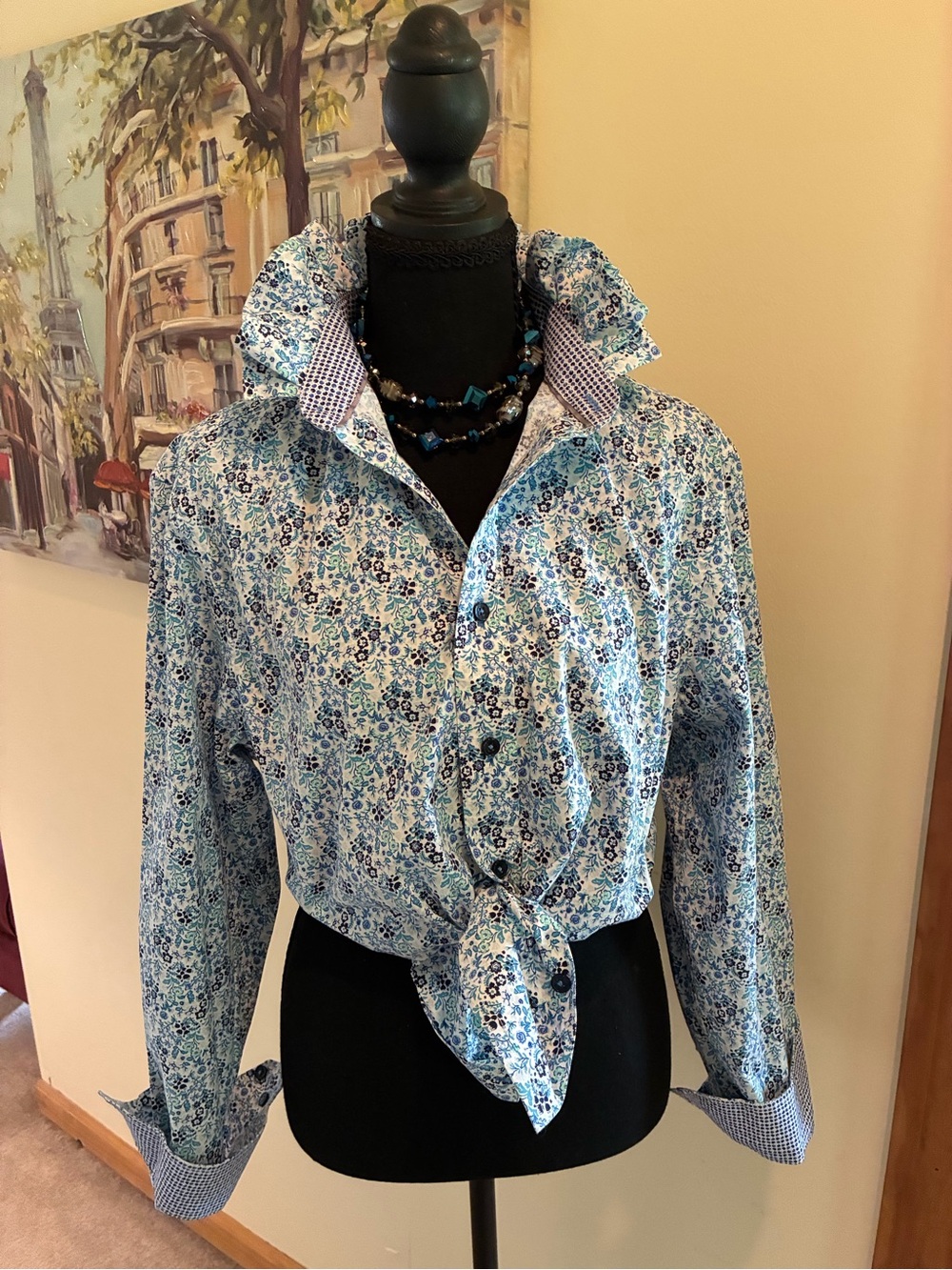 Women's Blue Floral Button-Up Tie-Front Shirt